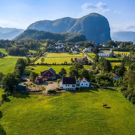 Lysefjorden - Goysa Gard